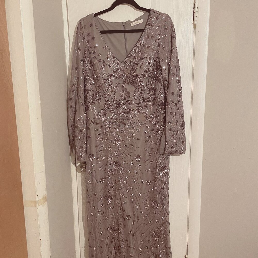 Elegant Plus Size V-Neck Long Sleeve Sequin Gown with Side Slit